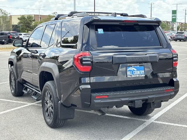 Used 2025 Toyota 4Runner SR5 AWD/4WD image 4