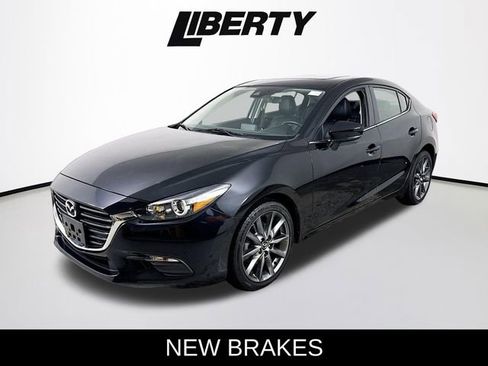 Used 2018 MAZDA MAZDA3 Touring image 3