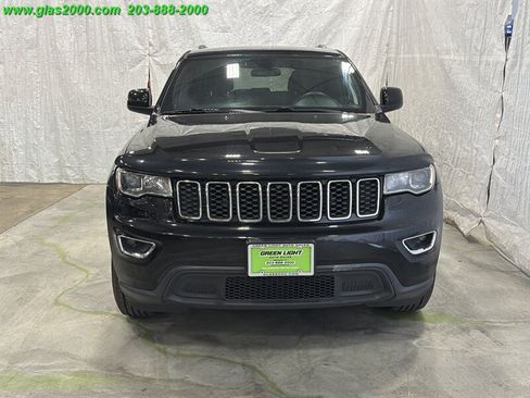 Used 2018 Jeep Grand Cherokee Laredo AWD/4WD image 19