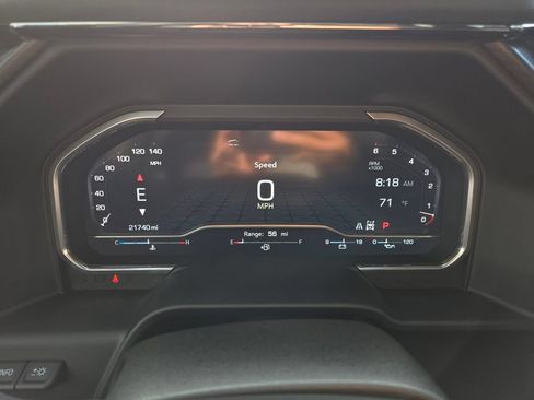 Used 2024 GMC Sierra 1500 AT4 w/ Technology Package AWD/4WD image 22