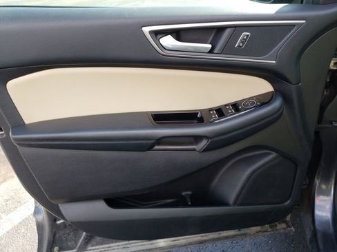 Used 2017 Ford Edge SEL w/ Equipment Group 201A image 17