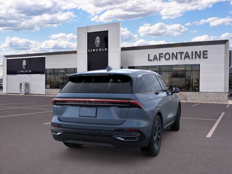 New 2026 Lincoln Nautilus Premier AWD/4WD image 8