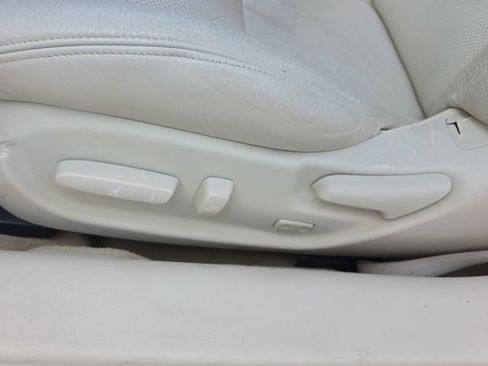 Used 2010 Lexus IS 250C image 14