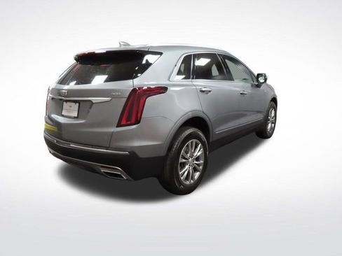 Certified 2023 Cadillac XT5 Premium Luxury FWD image 5
