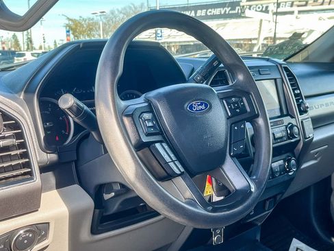 Used 2022 Ford F450 XLT image 18