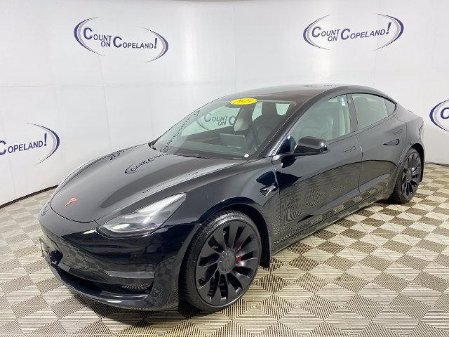 Used 2023 Tesla Model 3 Performance AWD/4WD image 3