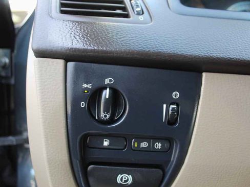 Used 2013 Volvo XC90 3.2 AWD/4WD image 14