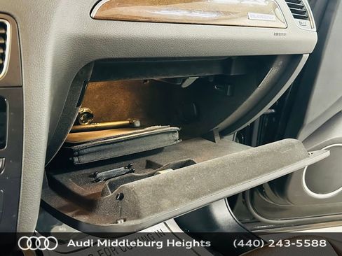 Used 2017 Audi Q5 2.0T Premium Plus w/ Technology Package image 24