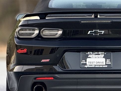 Used 2019 Chevrolet Camaro SS image 15