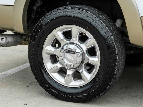 Used 2012 Ford F250 Lariat w/ FX4 Off Road Pkg AWD/4WD image 56