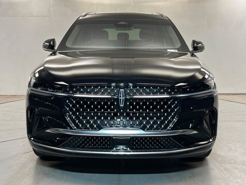 Used 2024 Lincoln Nautilus Black Label AWD/4WD image 8