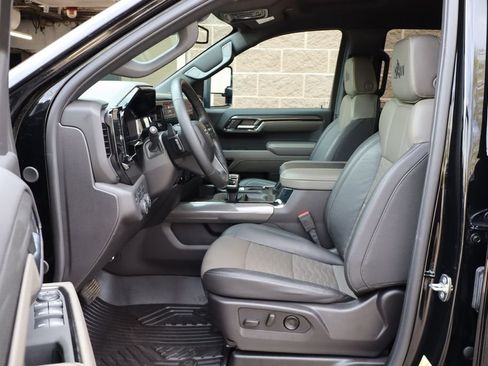 Certified 2024 Chevrolet Silverado 1500 ZR2 w/ ZR2 Bison Edition AWD/4WD image 14