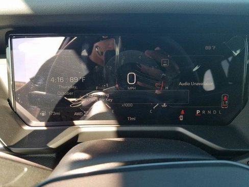 New 2026 GMC Acadia AT4 image 18