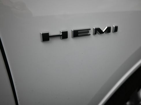 Used 2022 Dodge Durango R/T image 23