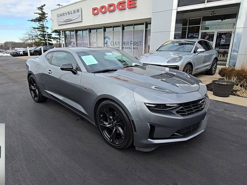 Used 2020 Chevrolet Camaro LT image 1