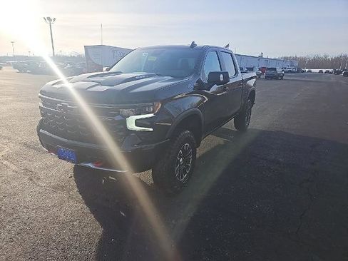 New 2026 Chevrolet Silverado 1500 ZR2 image 2