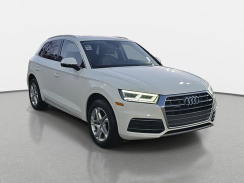 Used 2018 Audi Q5 2.0T Premium Plus w/ Premium Plus Package image 3