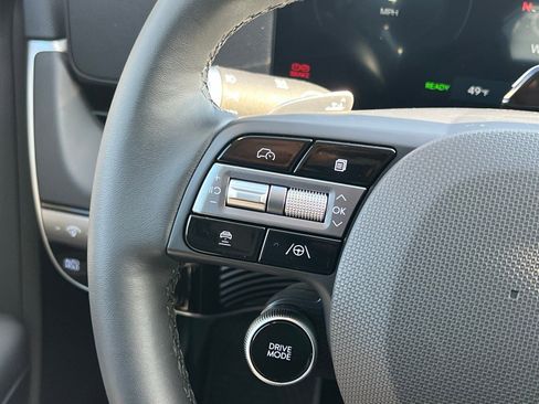 New 2026 Hyundai Ioniq 5 SE image 25