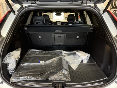 New 2026 Volvo XC60 T8 Ultra w/ Climate Package AWD/4WD image 35