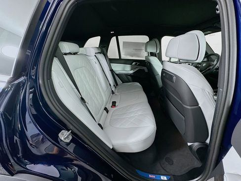 Used 2026 BMW X5 xDrive50e w/ Premium Package image 33