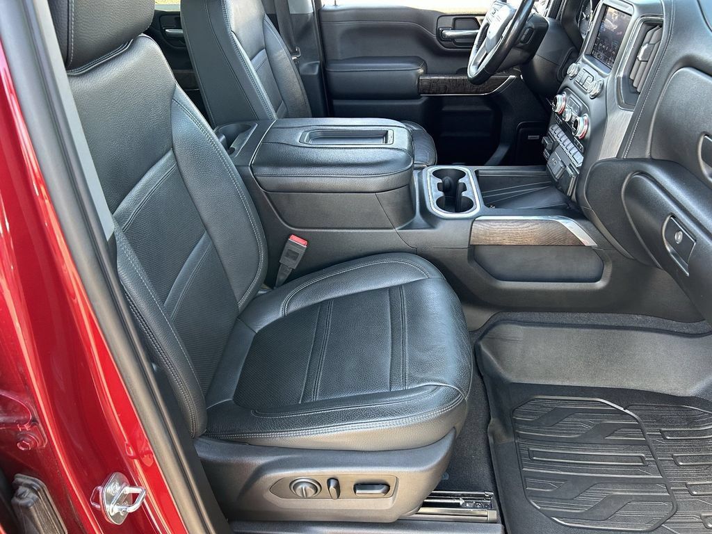Used 2020 GMC Sierra 2500 Denali w/ Denali Ultimate Package AWD/4WD image 11