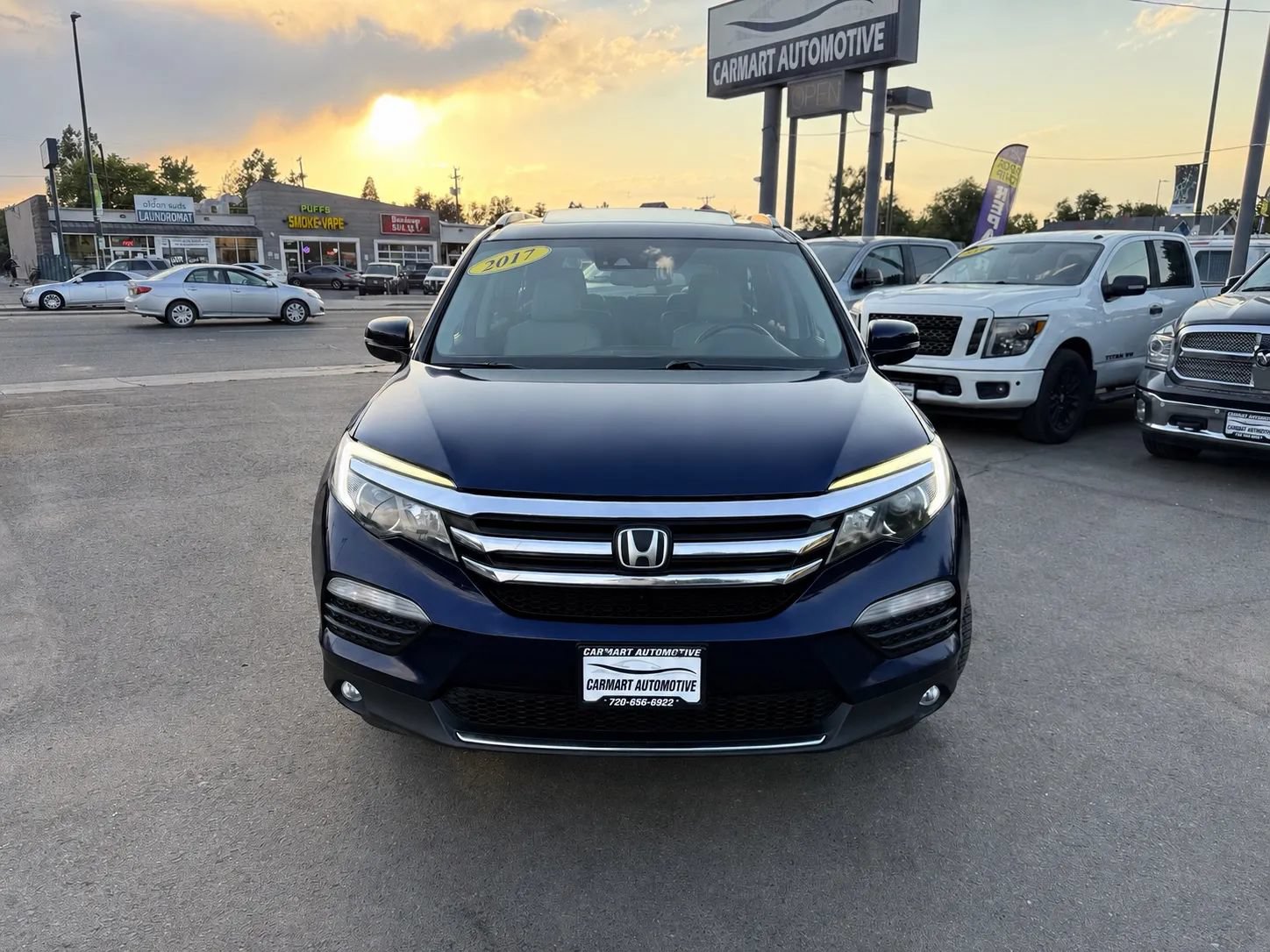 Used 2017 Honda Pilot Elite image 4