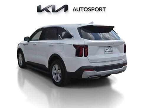 New 2026 Kia Sorento LX FWD image 10