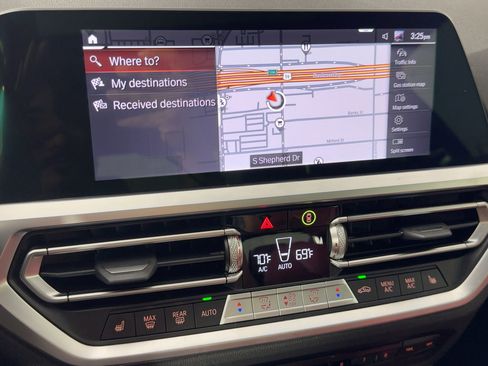 Used 2022 BMW M440i Coupe w/ Premium Package image 21