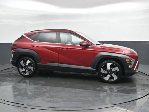 New 2026 Hyundai Kona Limited FWD image 3