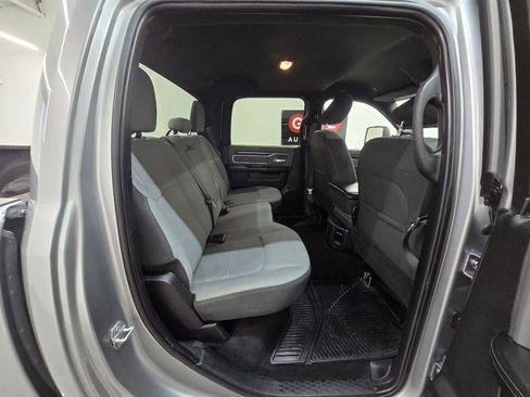 Used 2023 RAM 2500 Big Horn w/ Level 1 Equipment Group image 17