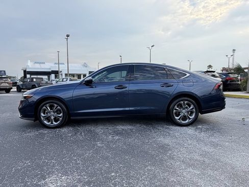 Used 2024 Honda Accord EX image 9