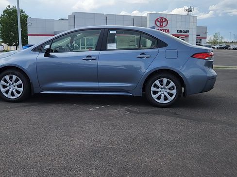 New 2026 Toyota Corolla LE FWD image 2