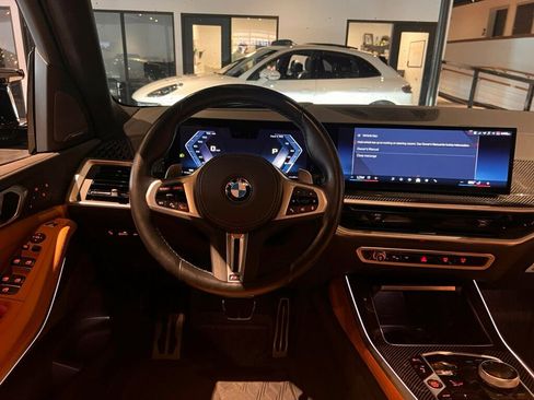 Used 2024 BMW X5 M60i AWD/4WD image 17