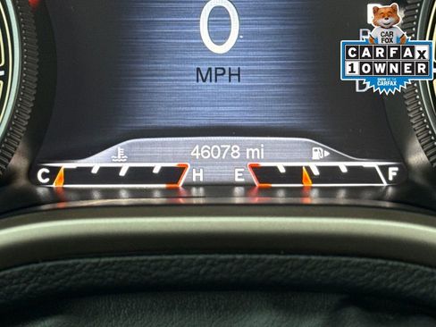 Used 2015 Jeep Cherokee Limited image 19