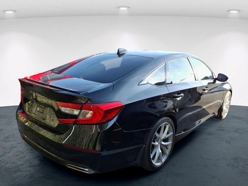 Used 2019 Honda Accord Sport image 15