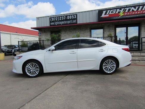 Used 2013 Lexus ES 350 FWD image 2