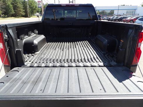 Certified 2021 Chevrolet Silverado 1500 LTZ AWD/4WD image 37