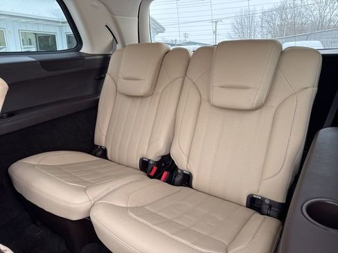 Used 2017 Mercedes-Benz GLS 450 4MATIC image 13