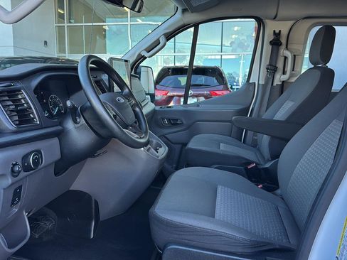 Used 2022 Ford Transit 350 XLT image 8