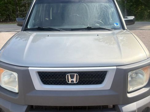 Used 2004 Honda Element EX image 9
