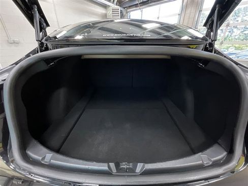Used 2018 Tesla Model 3 Long Range RWD image 19