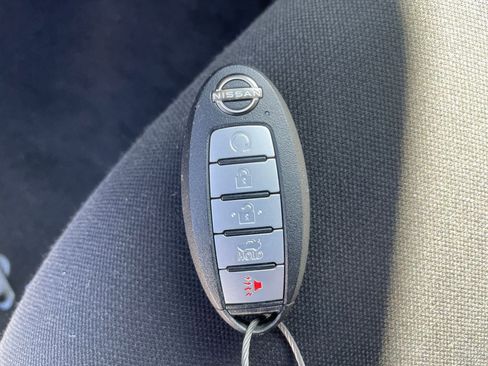 Used 2025 Nissan Altima 2.5 SV image 25