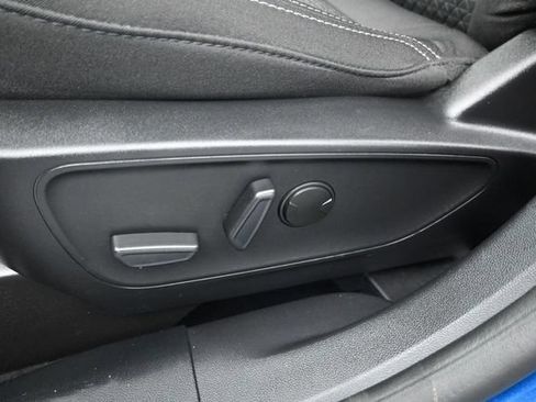 Used 2023 Ford Escape Active AWD/4WD image 21