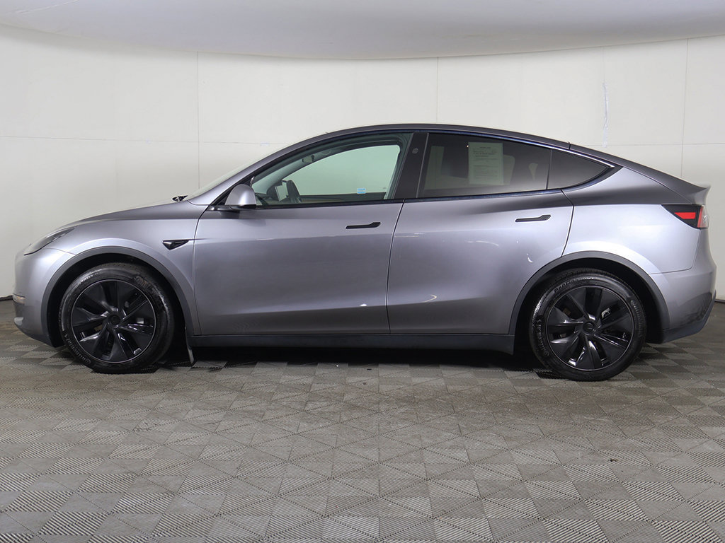 Used 2025 Tesla Model Y Long Range AWD/4WD image 20