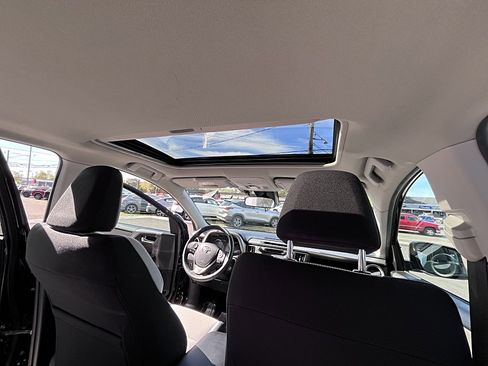 Used 2017 Toyota RAV4 XLE w/ Carpet Mat Package image 16