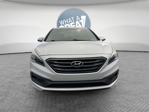 Used 2017 Hyundai Sonata Sport 2.0T w/ Cargo Package image 9