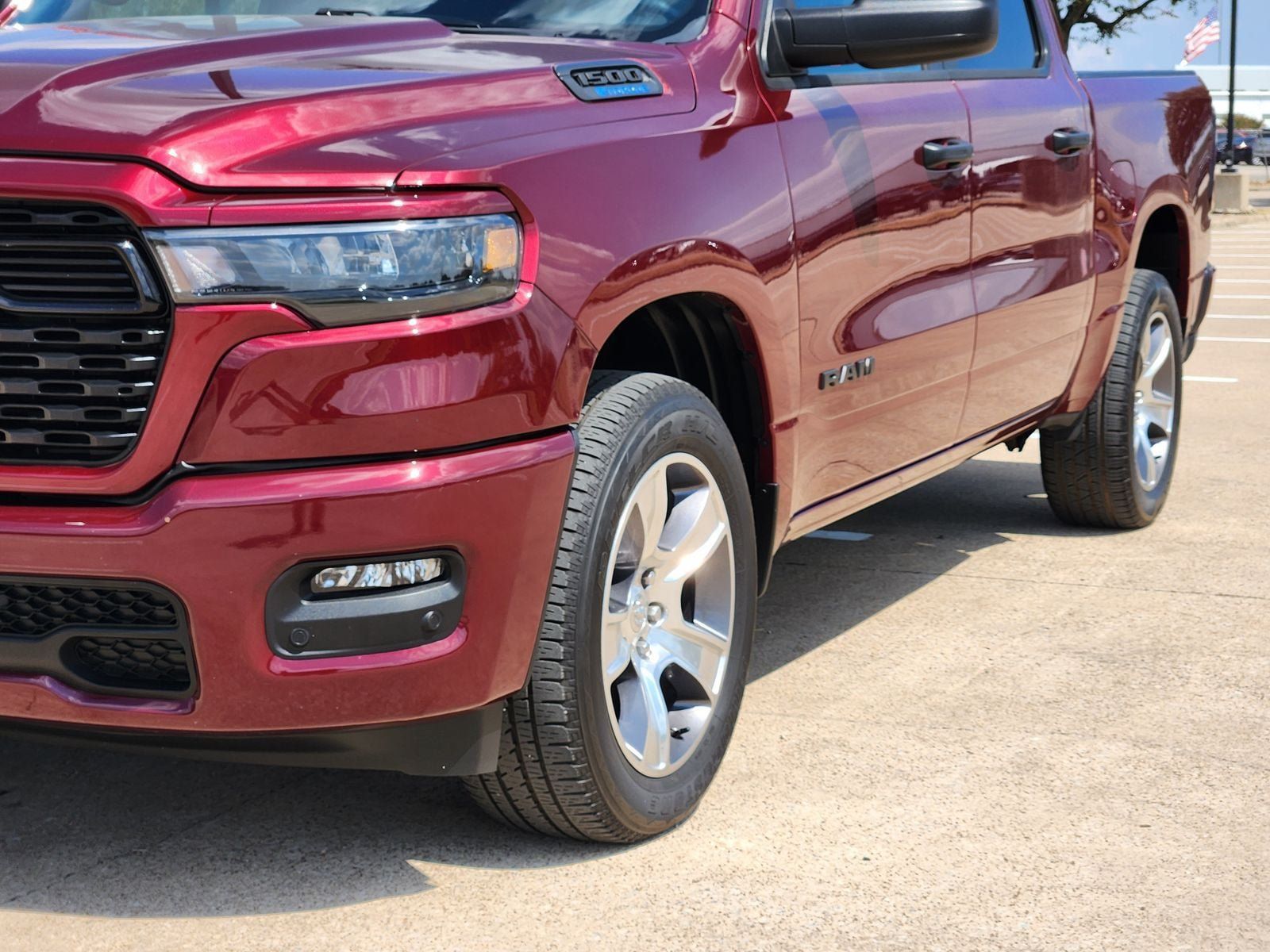 Used 2025 RAM 1500 Tradesman AWD/4WD image 14