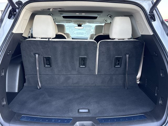 Used 2023 Buick Enclave Premium w/ Experience Buick Package AWD/4WD image 6