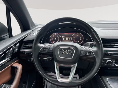 Used 2018 Audi Q7 3.0T Prestige AWD/4WD image 11