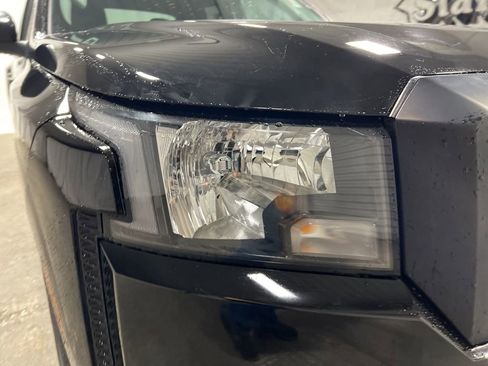 Used 2023 Nissan Frontier S w/ Technology Package image 32